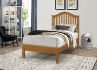 Chester Oak Shaker Bedstead - Classic Elegance in Solid Wood